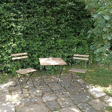 L'Echappee Au Jardin, Yourte Bucolique Godinne Eksteriør bilde